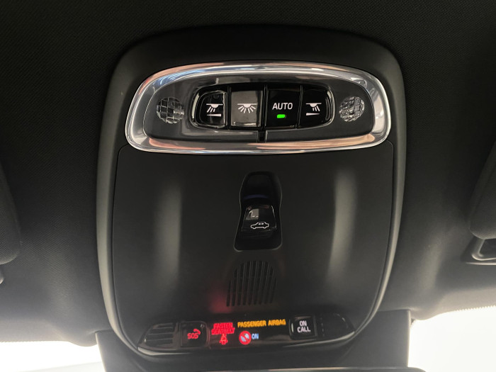 Volvo XC90 B5 AWD R-DESIGN AUT CZ