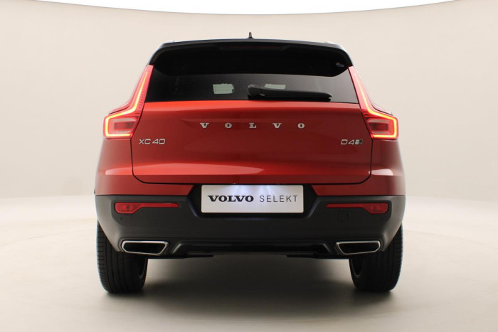 Volvo XC40 D4 AWD R-DESIGN AUT CZ 1.maj 2.0 d