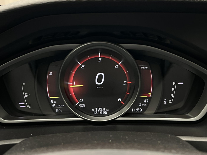 Volvo V40 D3 MOMENTUM AUT CZ 2.0 d Momentum