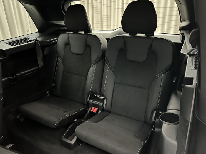 Volvo XC90 T8 AWD RECHARGE R-DESIGN 7MÍST