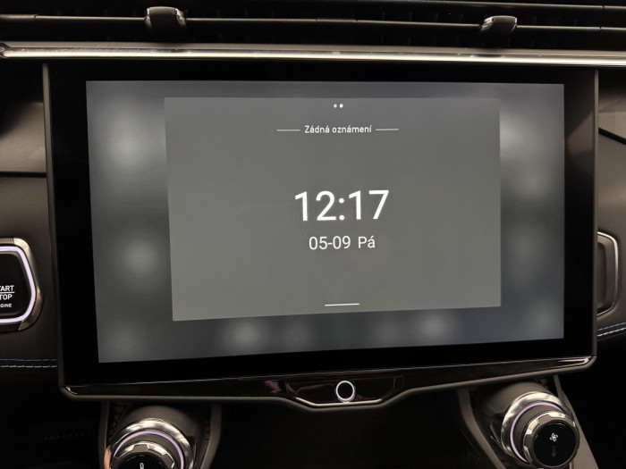 Lynk & Co 01 PHEV DCT AUT REZERVACE