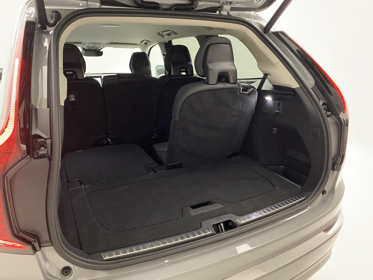 Volvo XC90 T8 AWD RECHARGE BRIGHT PLUS 7m