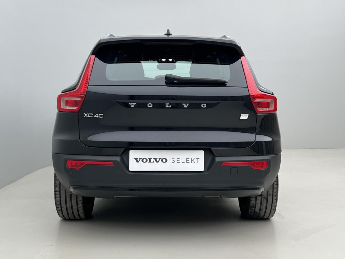 Volvo XC40 RECHARGE TWIN MOTOR PLUS