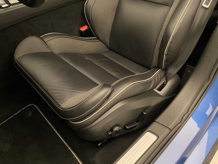 Volvo V60 B5 R-DESIGN AUT CZ