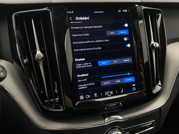 Volvo XC60 T8 AWD DARK PLUS RECHARGE AUT