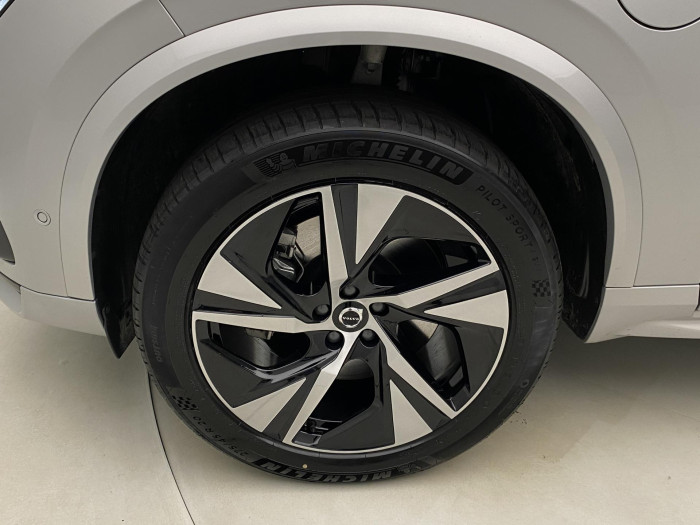 Volvo XC90 T8 AWD ULTRA DARK AUT CZ 7m