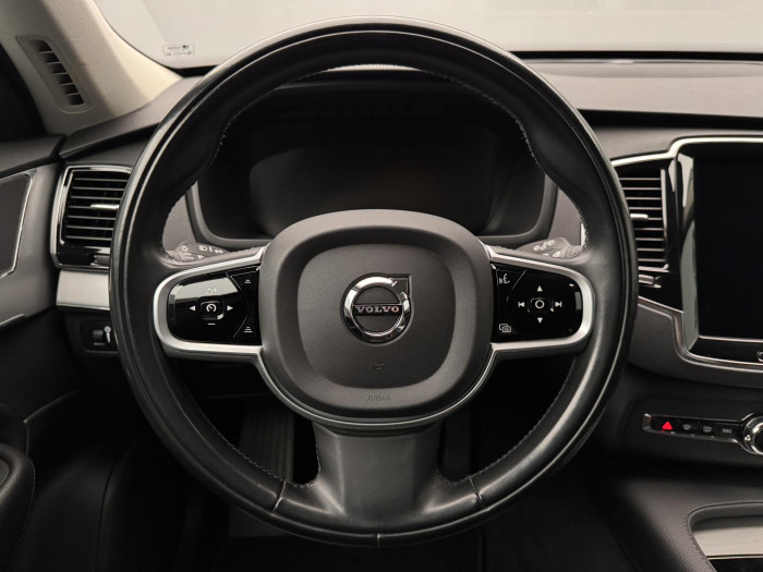 Volvo XC90 B5 AWD MOMENTUM PRO CZ 1.maj 2.0 Momentum