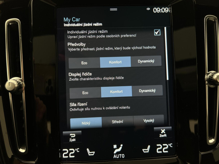 Volvo XC40 T2 MOMENTUM PRO 1.maj. 1.5 Momentum