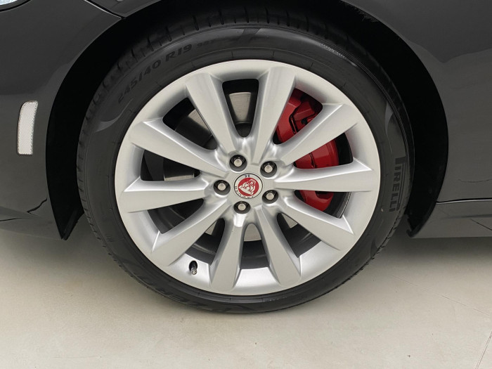 Jaguar XK8 5.0 S/C AUT