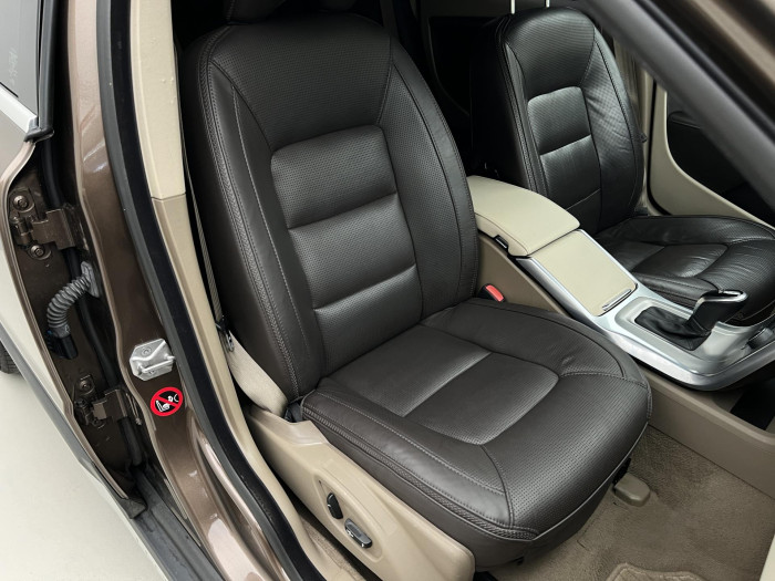 Volvo XC70 D4 SUMMUM AUT CZ 2.0 d Summum
