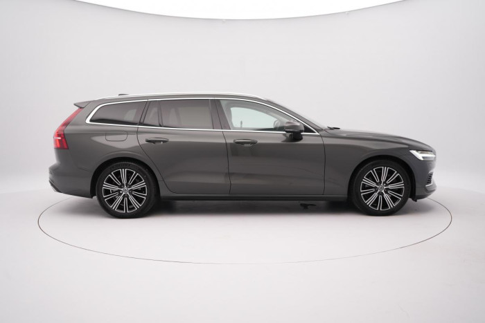 Volvo V60 T6 AWD INSCRIPTION REZERVACE