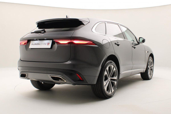 Jaguar F-Pace D300 R-DYNAMIC SE REZERVACE 3.0 d Dynamic SE