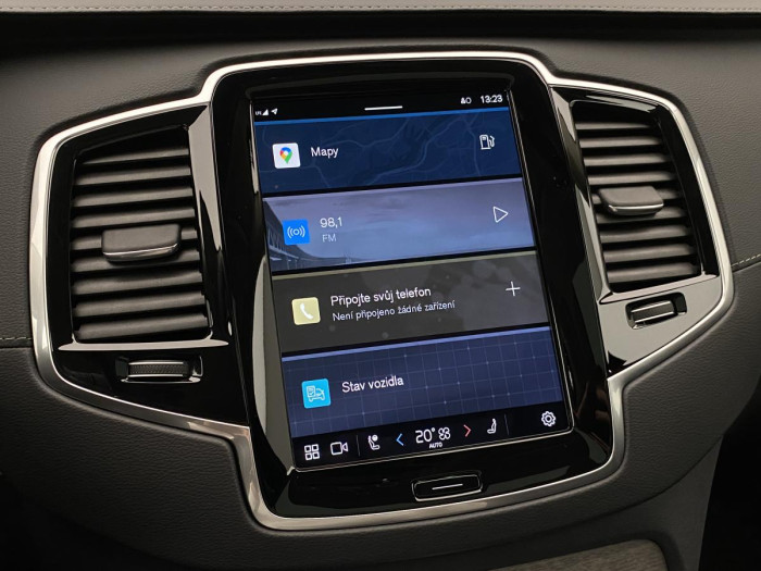 Volvo XC90 B6 AWD AUT DARK REZERVACE