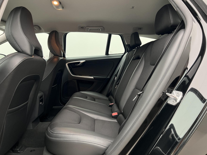 Volvo V60 D4 MOMENTUM REZERVACE 2.0 d Momentum