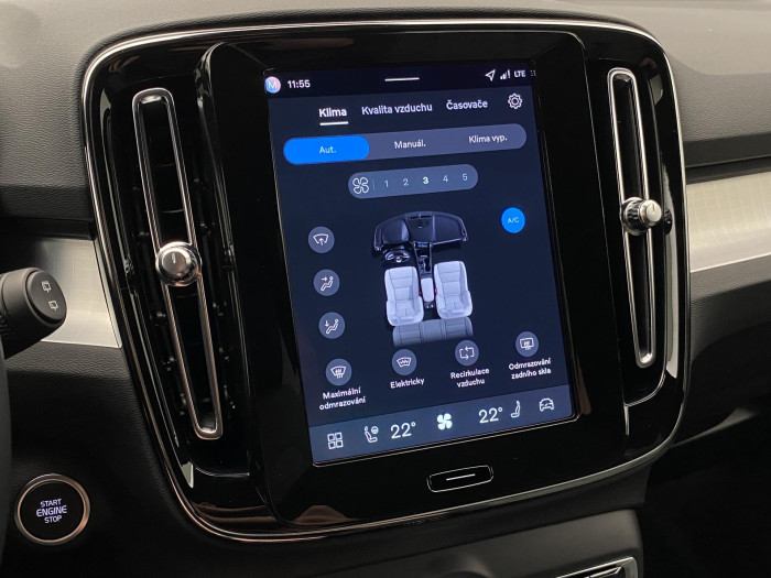 Volvo XC40 B3 AUT PLUS BLACK EDITION