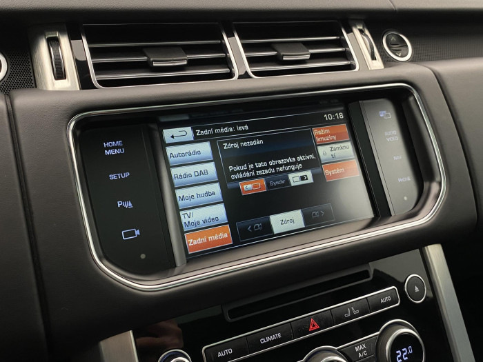 Land Rover Range Rover 4.4 SDV8 VOGUE AWD REZERVACE