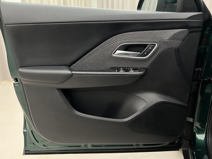 MG ZS 1.5 EMOTION HYBRID+ AUT CZ