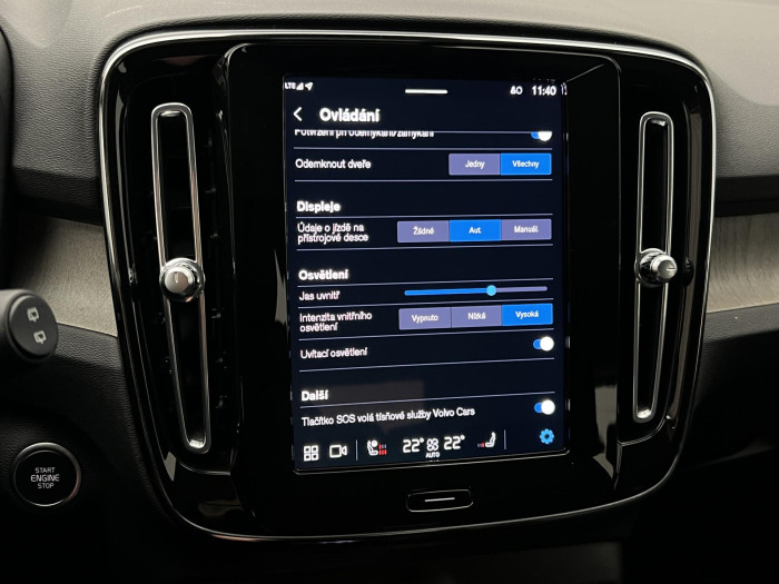 Volvo XC40 B4 PLUS BRIGHT AUT CZ