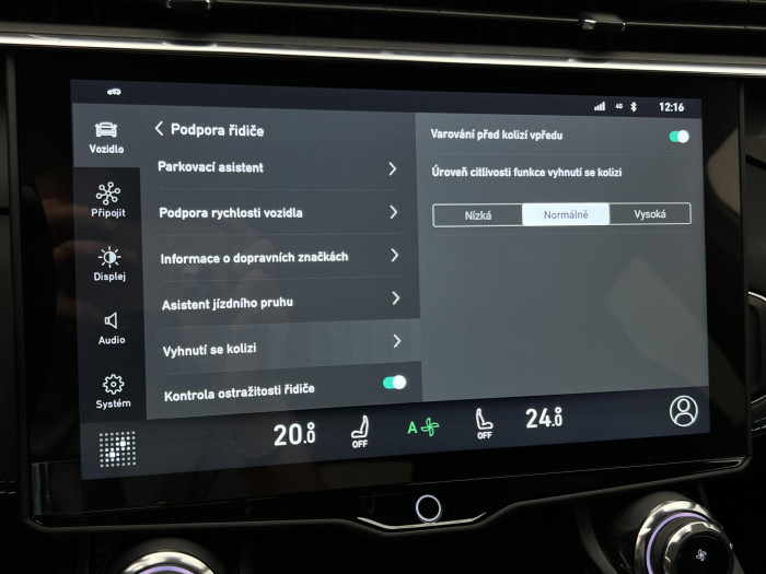 Lynk & Co 01 PHEV DCT 1.maj.