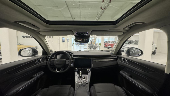 Lynk & Co 01 PHEV DCT AUT 1. maj.