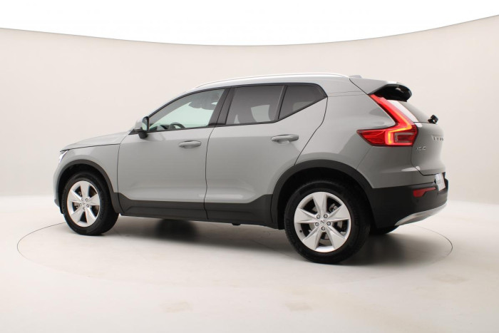 Volvo XC40 B4 PLUS CZ REZERVACE