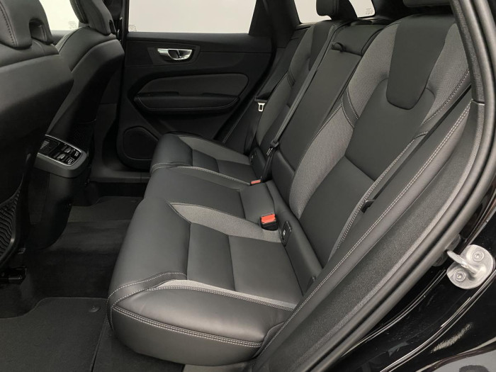 Volvo XC60 B5 AWD PLUS BRIGHT AUT 1.maj. 2.0 Plus