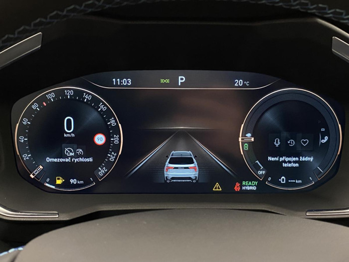 Lynk & Co 01 PHEV DCT AUT 1.maj. REZERVACE