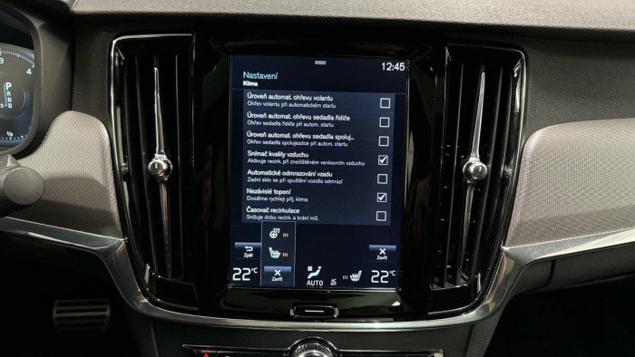 Volvo S90 D4 AWD R-DESIGN AUT REZERVACE 2.0 d