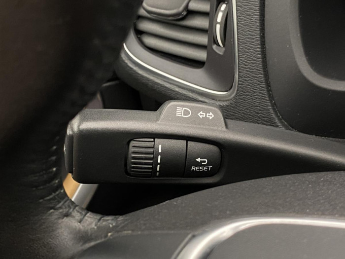 Volvo V40 CC T3 INSCRIPTION REZERVACE 1.5 CC CC
