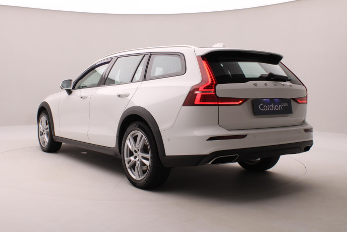 Volvo V60 CC D4 AWD MOMENTUM AUT 2.0 d CC CC Momentum