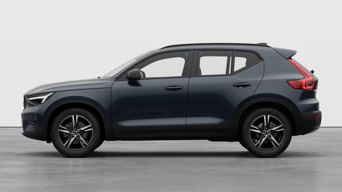 Volvo XC40 B3 AUT DARK PLUS