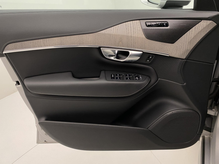 Volvo XC90 B5 AWD PLUS BRIGHT AUT CZ 7m