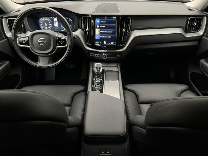 Volvo XC60 B5 AWD INSCRIPTION AUT 1.maj.