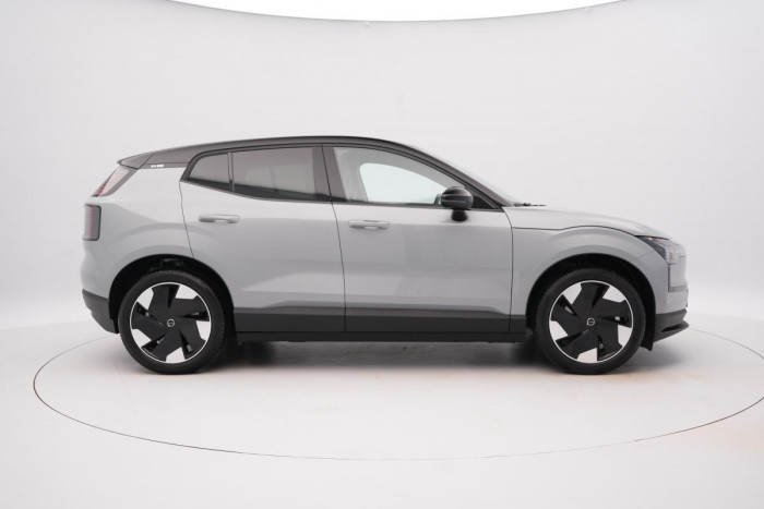 Volvo EX30 PURE ELECTRIC AWD TWIN PLUS