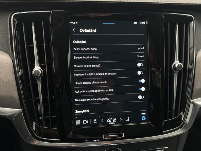 Volvo S90 T8 AWD RECHARGE ULTIMATE DARK