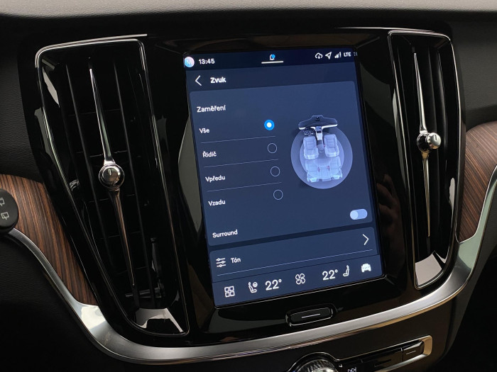 Volvo V60 B4 AUT DARK PLUS