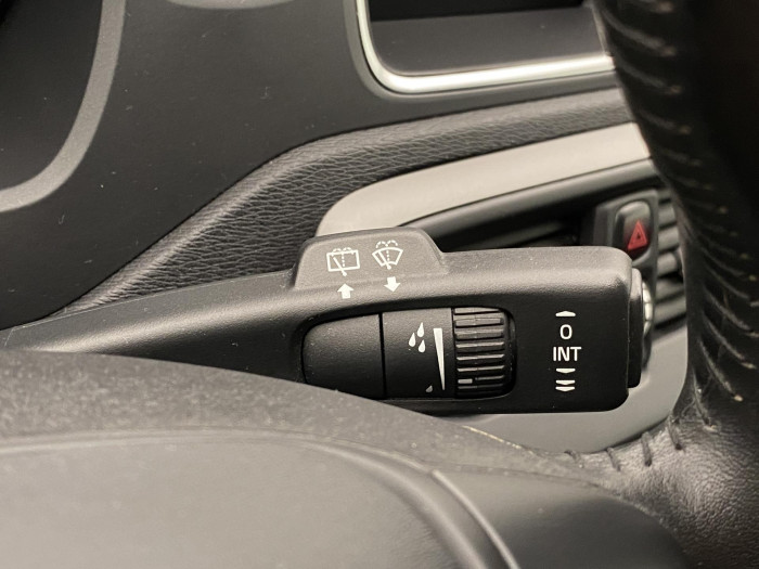 Volvo V40 D2 ES 2.0D 88kW TAŽNÉ 2.0 d d