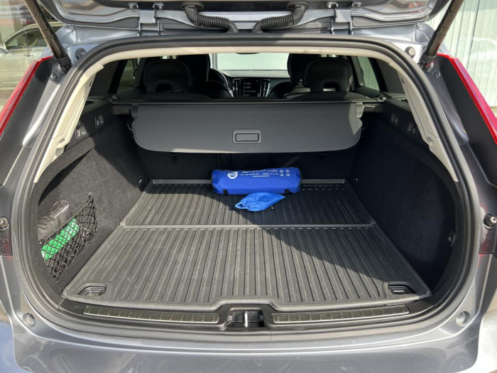 Volvo V60 B4 MOMENTUM Aut 1.maj. 2.0 Momentum