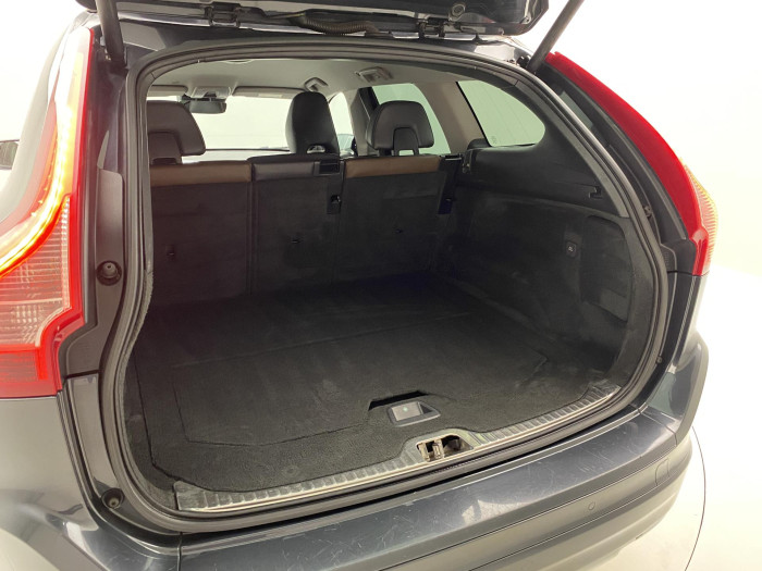 Volvo XC60 D5 AWD SUMMUM AUT CZ 2.4 d Summum