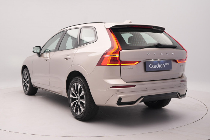 Volvo XC60 B4 AWD PLUS DARK CZ 1.maj