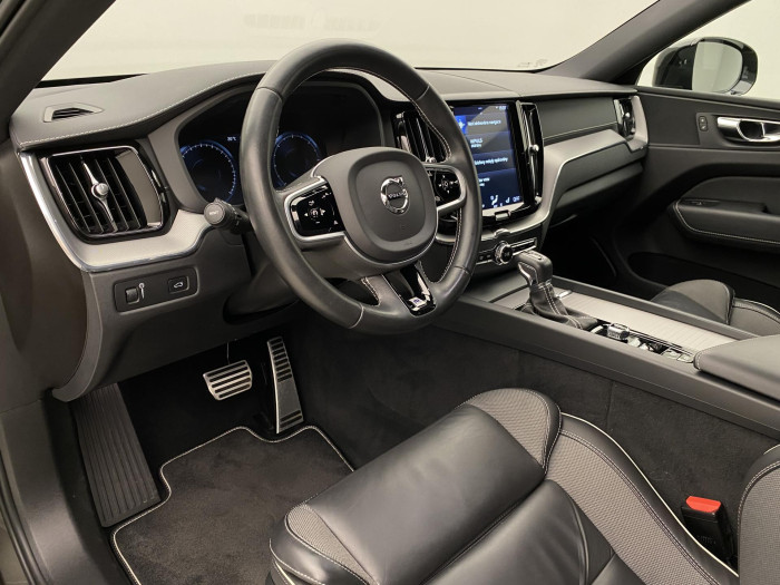 Volvo XC60 D4 R-DESIGN AUT 2.0 d