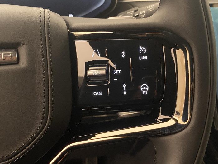 Land Rover Range Rover Sport D300 DYNAMIC SE AWD AUT 3.0 d Dynamic SE