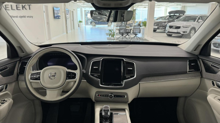 Volvo XC90 B5 AWD ULTIMATE AUT REZERVACE
