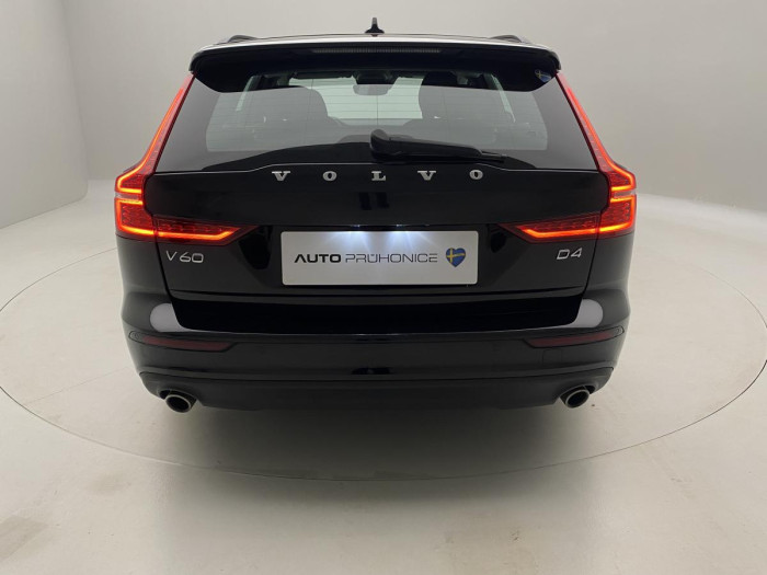 Volvo V60 D4 MOMENTUM 1.maj. REZERVACE 2.0 d Momentum