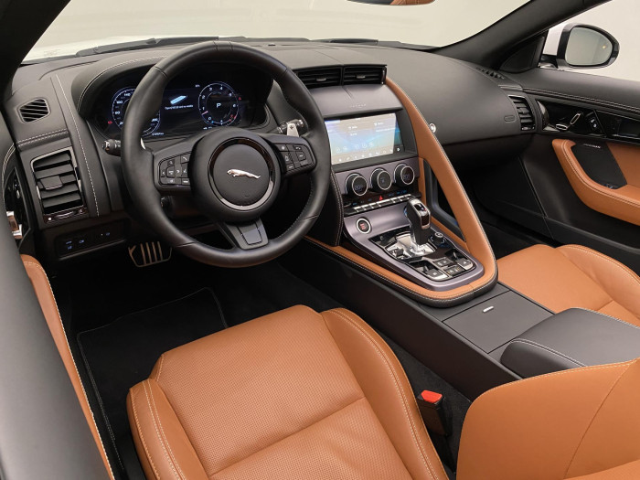 Jaguar F-Type P450 R-DYNAMIC AUT REZERVACE 5.0 Dynamic
