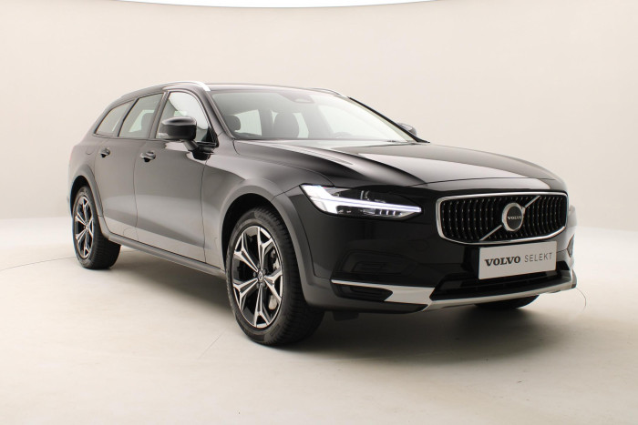 Volvo V90 CC B4 AWD PLUS AUT CZ 1.maj.