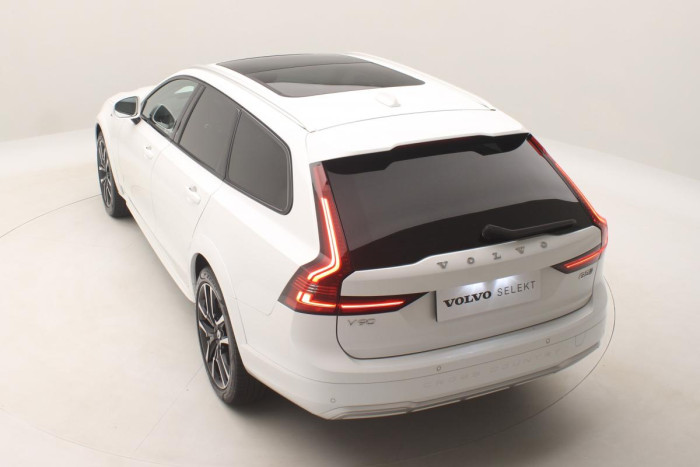 Volvo V90 CC B5 AWD ULTIMATE AUT 1.maj 2.0 CC CC