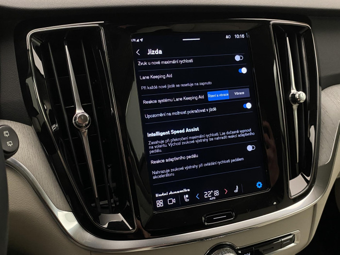 Volvo V60 T6 AWD PLUG-IN BRIGHT PLUS