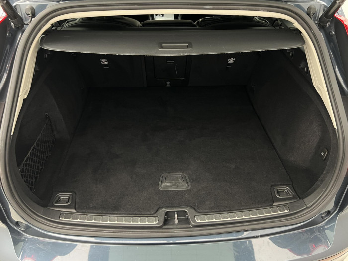 Volvo V60 B4 MOMENTUM AUT 2.0 Momentum