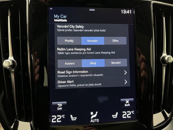 Volvo V60 CC B4 PRO AUT 1.maj. 2.0 CC CC